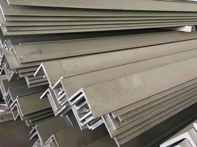 Уголок алюминиевый АД31Т1 80х80х3х3х6000 - изображение
