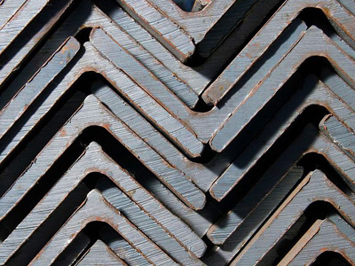 Уголок равнополочный 125x16 - изображение