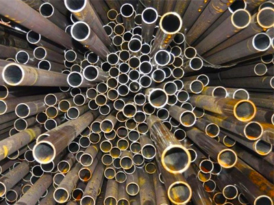 Труба стальная бесшовная г/д 121мм 4,5мм - изображение